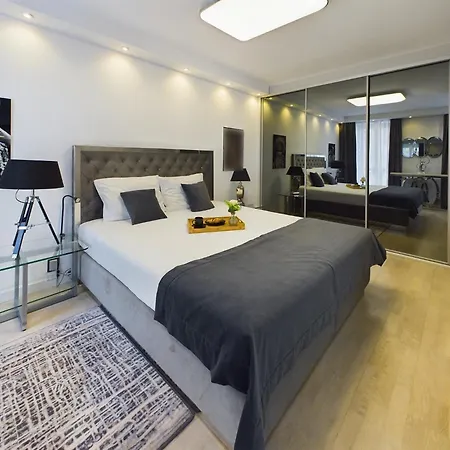 아파트 Nowoczesne Z Parkingiem 500 M Od Starego Miasta W Gdansku By Renters *