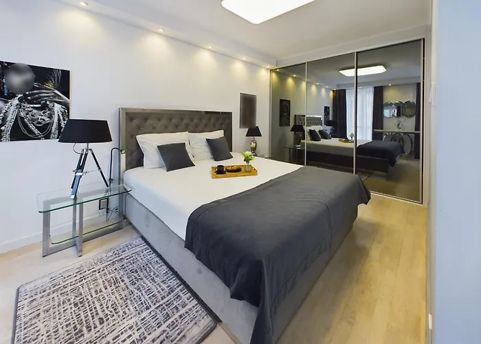 아파트 Nowoczesne Z Parkingiem 500 M Od Starego Miasta W Gdansku By Renters *