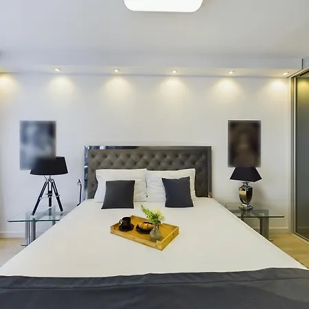 Nowoczesne Z Parkingiem 500 M Od Starego Miasta W Gdansku By Renters