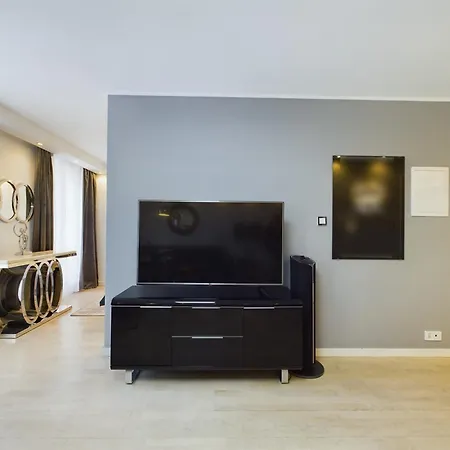 Nowoczesne Z Parkingiem 500 M Od Starego Miasta W Gdansku By Renters 公寓 格但斯克