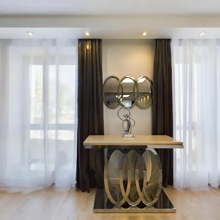 Nowoczesne Z Parkingiem 500 M Od Starego Miasta W Gdansku By Renters *