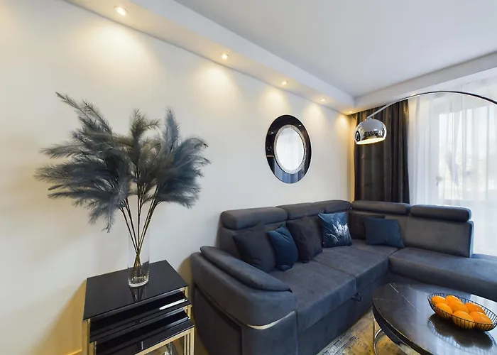 شقة Nowoczesne Z Parkingiem 500 M Od Starego Miasta W Gdansku By Renters *