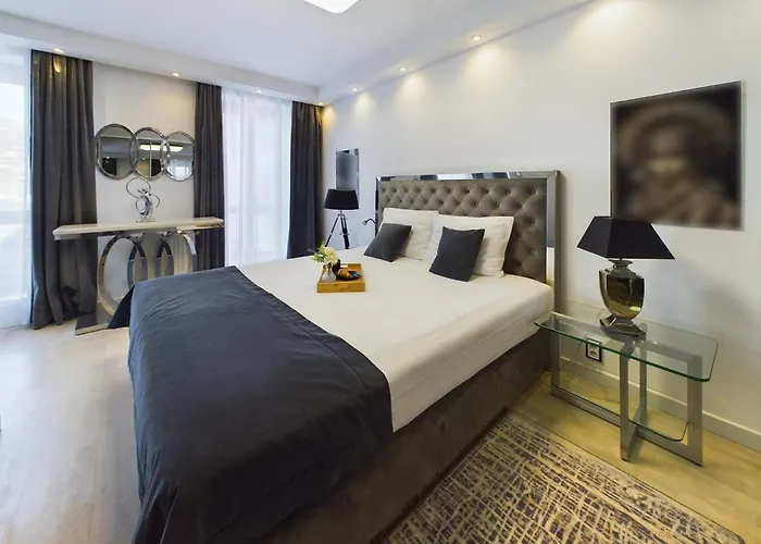 Nowoczesne Z Parkingiem 500 M Od Starego Miasta W Gdansku By Renters